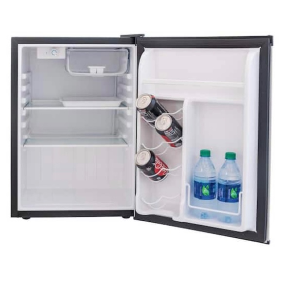 BRAND NEW Magic Chef Mini Fridge - Picture 3 of 4